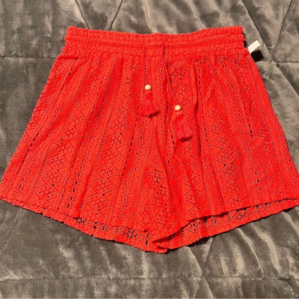 NWT Goa Beachwear By Japna size medium coral shorts